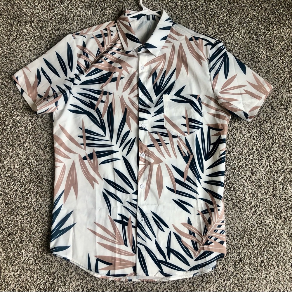 Short Sleeve Palm-Print Shirt in White, Navy & Beige